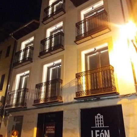 Leon Suite Urban Studios Ngoại thất bức ảnh