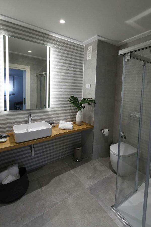 Leon Suite Urban Studios Ngoại thất bức ảnh