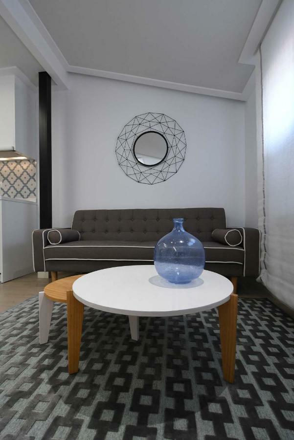 Leon Suite Urban Studios Ngoại thất bức ảnh